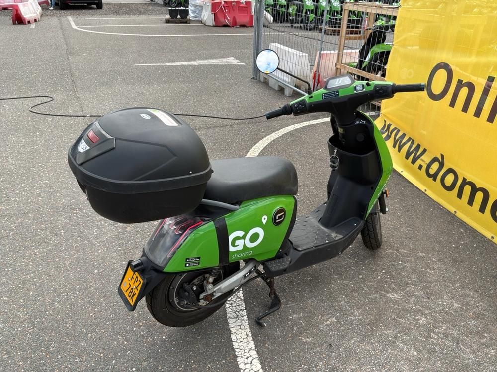Super Soco CUx Electric Scooter