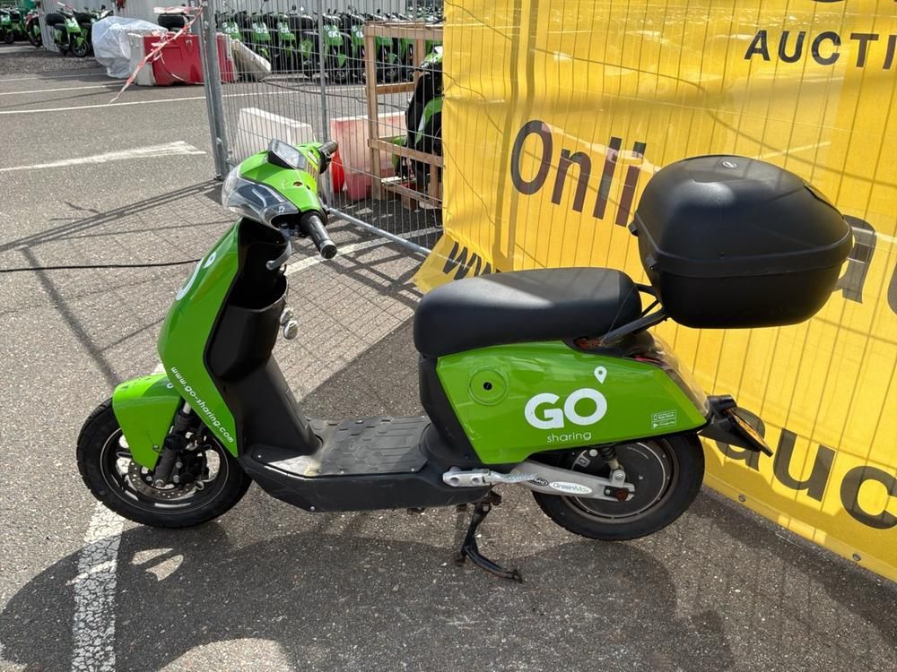 Super Soco CUx Electric Scooter