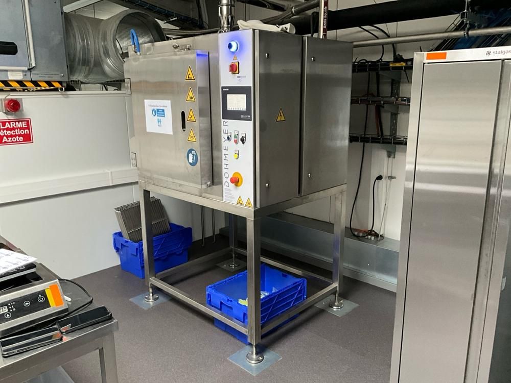 2021 DOHMEYER Cryogenic Freezer Cabinet