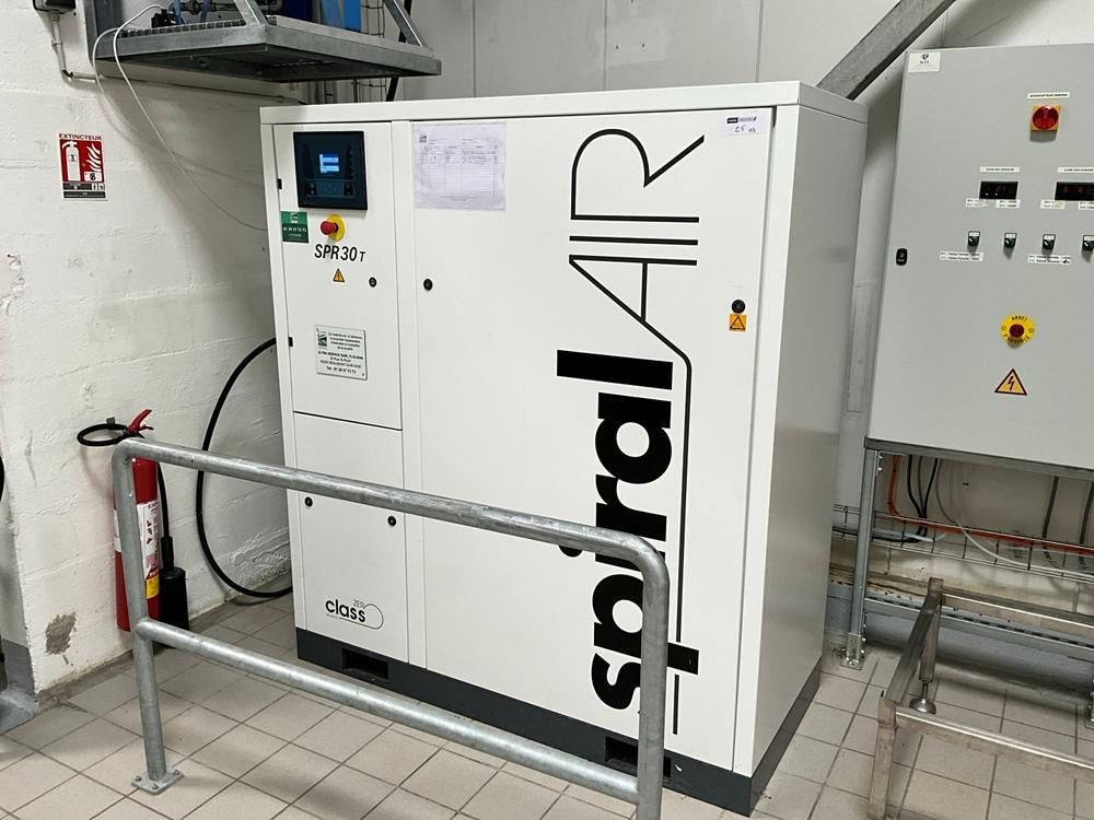 2021 SPIRAL AIR SPR30T Air Compressor + Buffer Tank