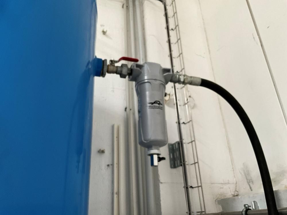 2021 SPIRAL AIR SPR30T Air Compressor + Buffer Tank