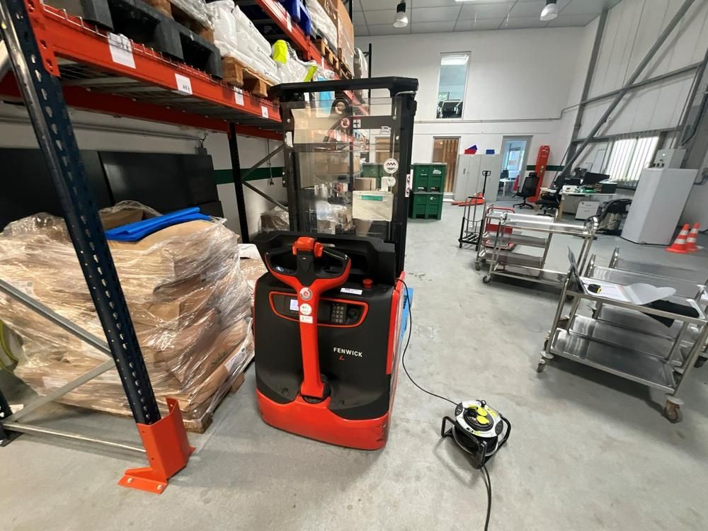2016 FENWICK LINDE L14 Duplex Electric Stacker