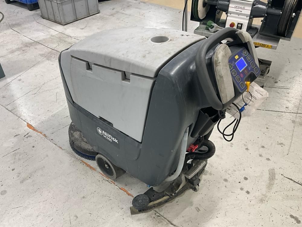 NILFISK SC500 Floor Scrubber-Dryer