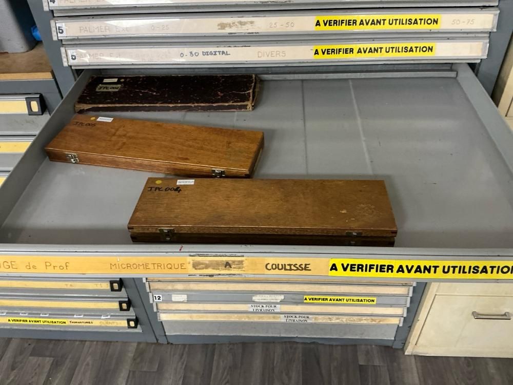 TIRO-CLAS Cabinet