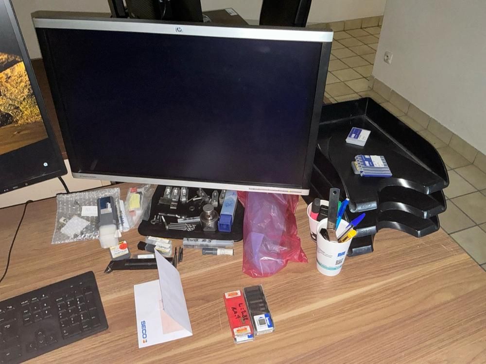 IIYAMA Office Set