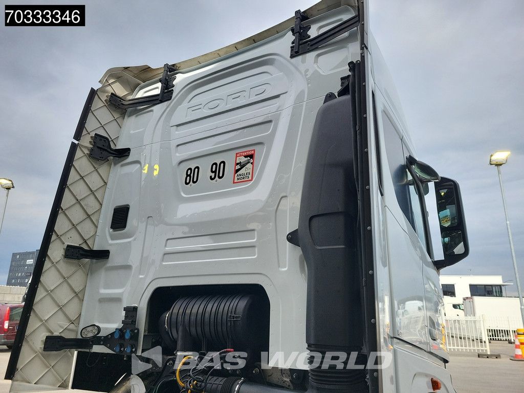 Ford F-Max 500 4X2 Retarder 2x Tanks Standklima ACC Navi