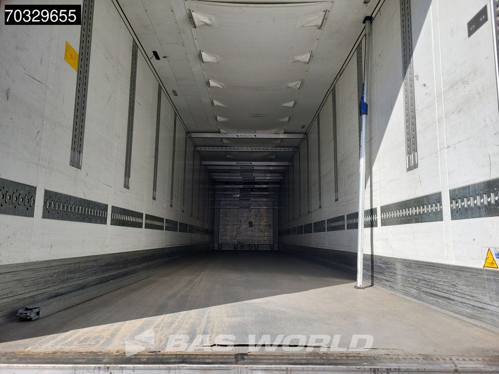Schmitz SCB*S3B 3 axles Bi-Temp Doppelstock Blumenbreit Lift Axle