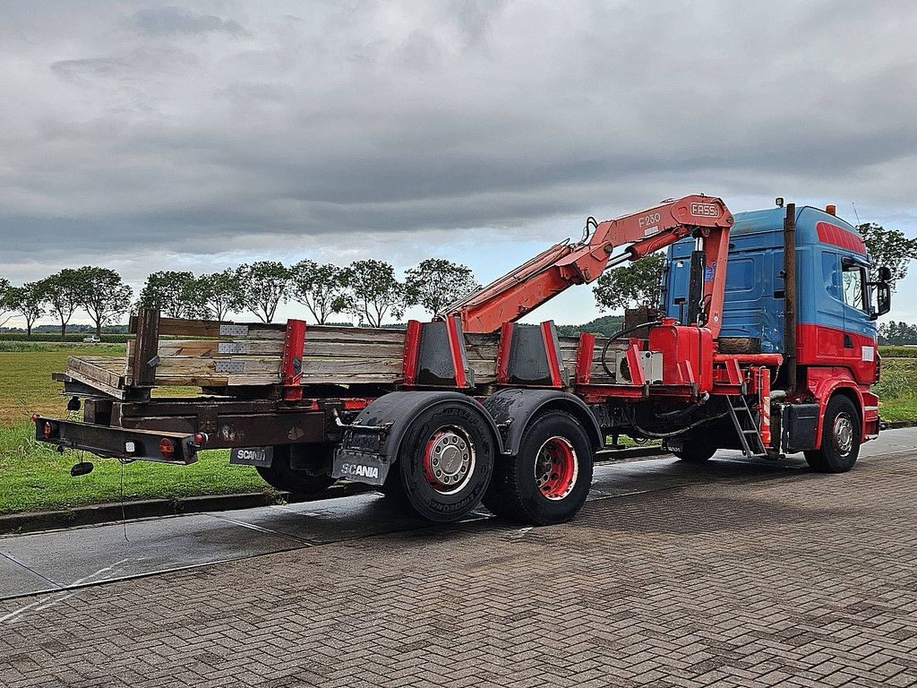 SCANIA R480 6x2 manual crane