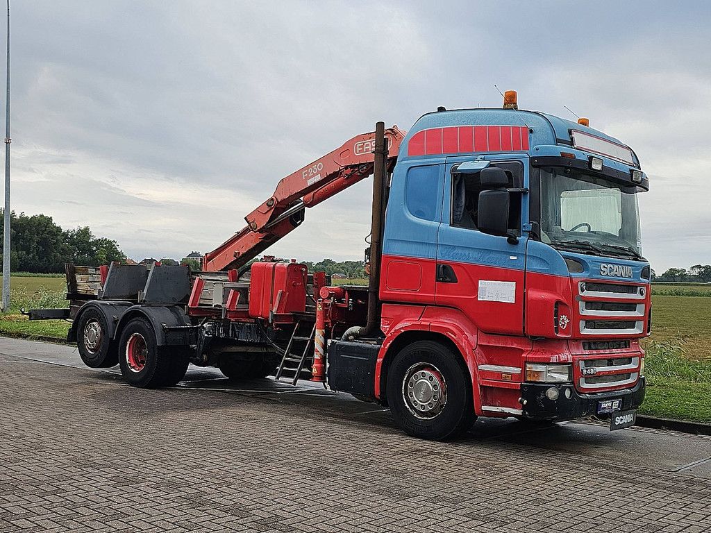 SCANIA R480 6x2 manual crane