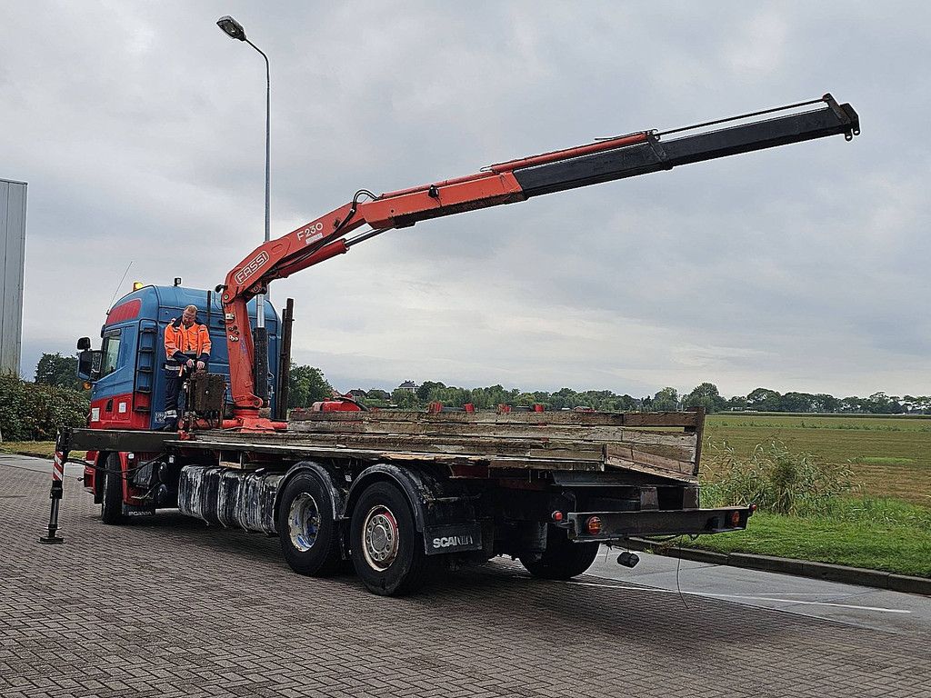 SCANIA R480 6x2 manual crane