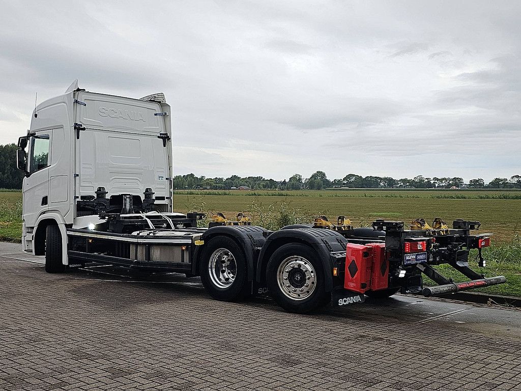SCANIA R450 6x2*4
