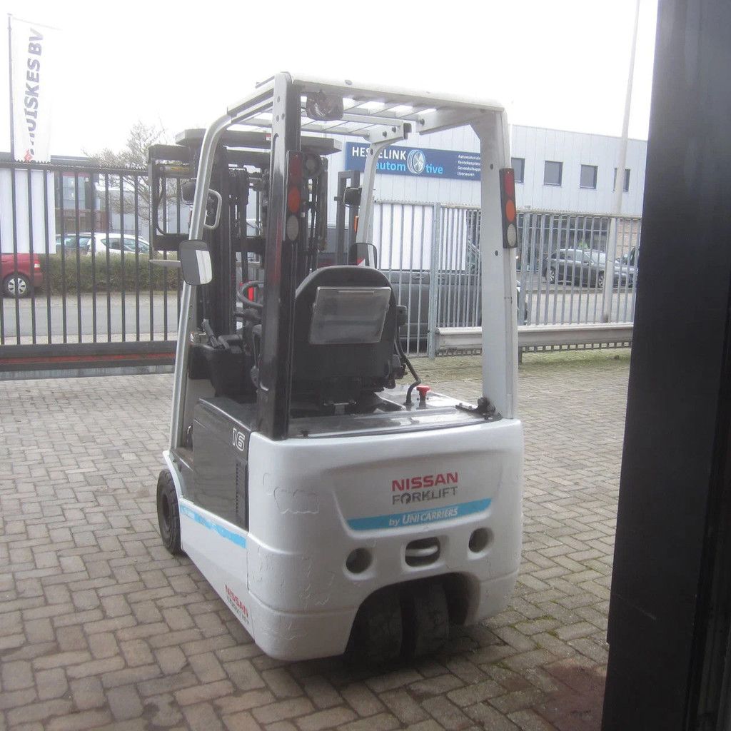 Nissan Heftruck L16Q, elek., triplex, side shift, vorkverstelling.