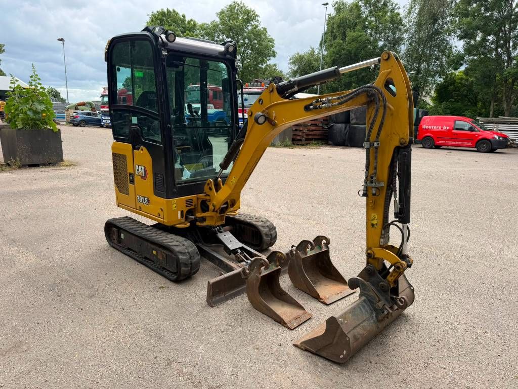 CAT 301.8 - A/C!