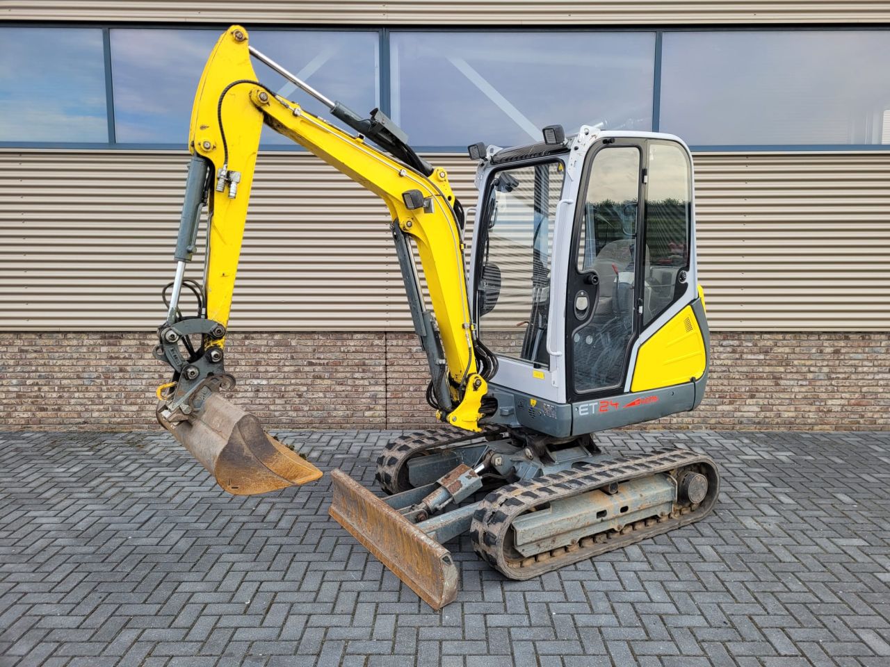 Wacker Neuson ET-24