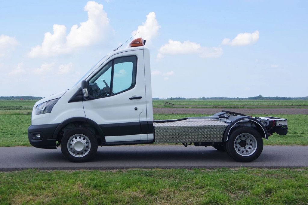 Ford Transit 35-17