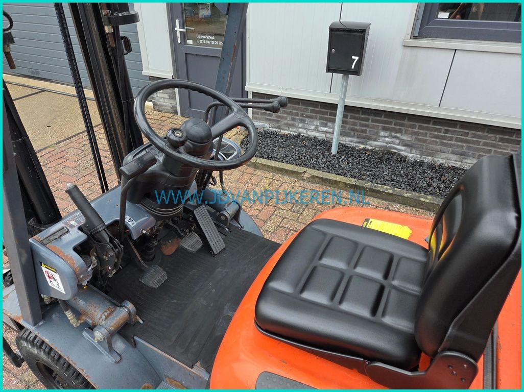 Toyota 02-6FD15 1.5t diesel 7723uur+freelift+sideshift
