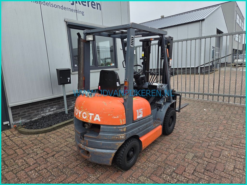 Toyota 02-6FD15 1.5t diesel 7723uur+freelift+sideshift