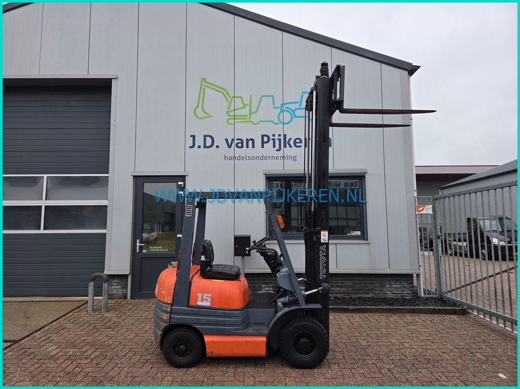 Toyota 02-6FD15 1.5t diesel 7723uur+freelift+sideshift