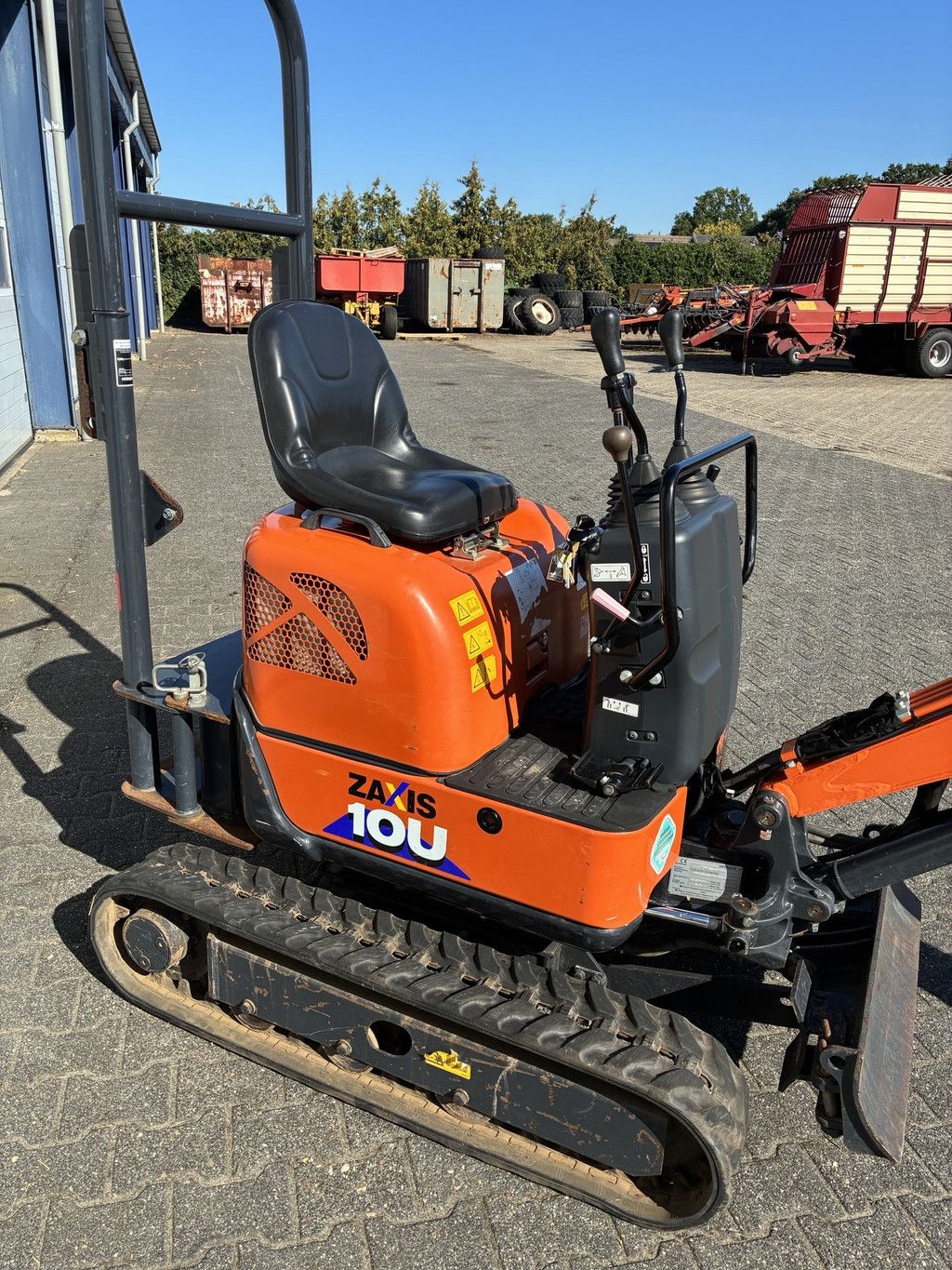 Hitachi ZX 10U-6