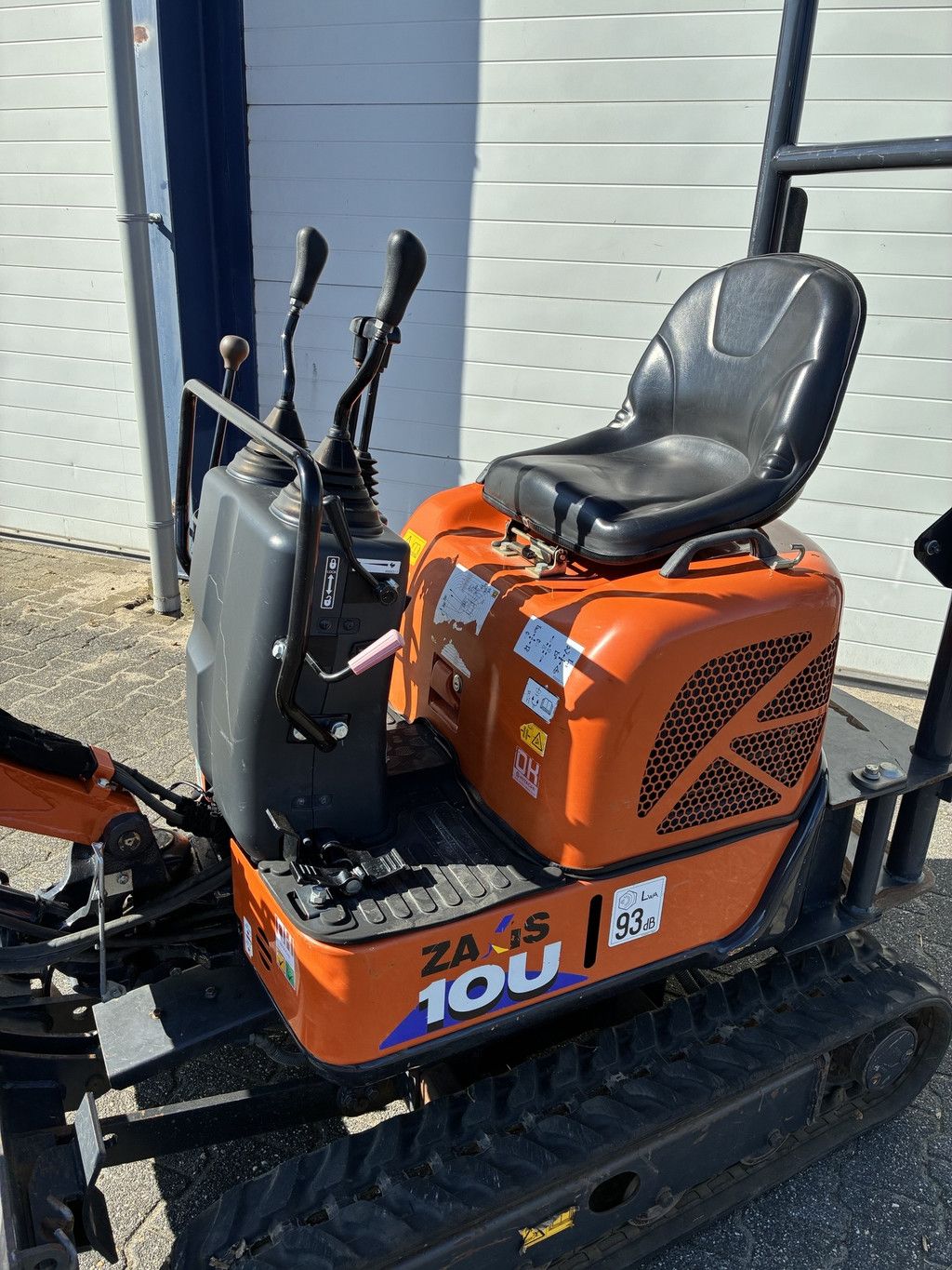 Hitachi ZX 10U-6