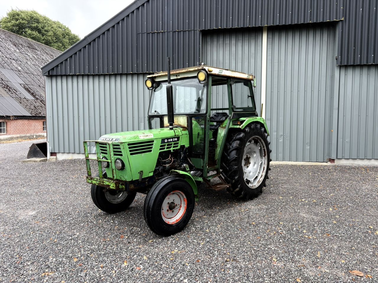 Deutz 4506 S met cabine