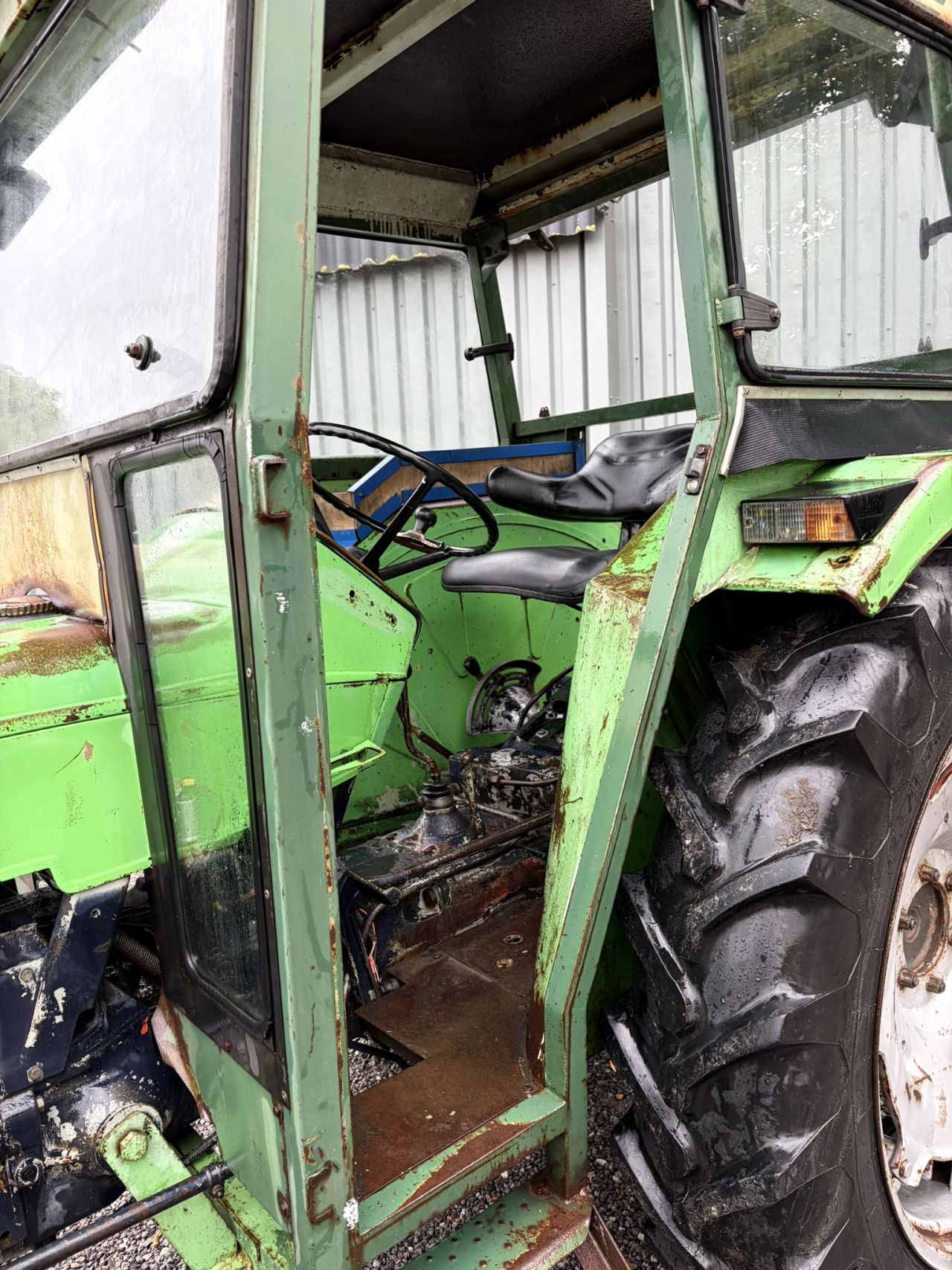 Deutz 4506 S met cabine