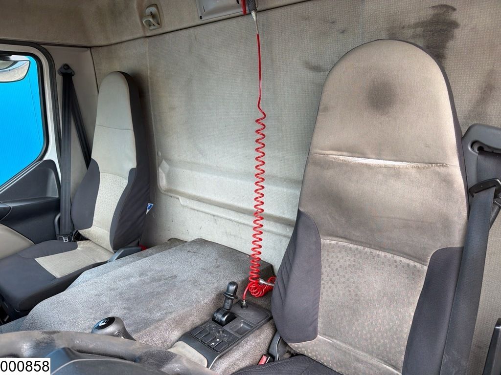 Renault Premium 370 Dxi EURO 4, Dhollandia