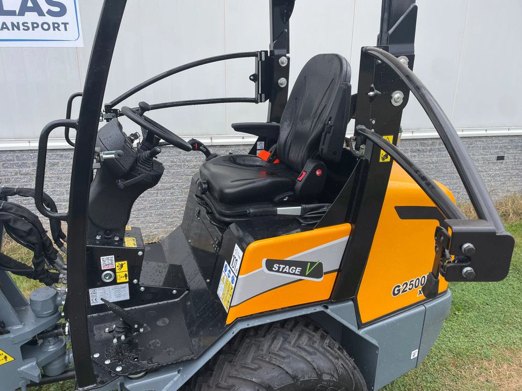 Giant G2500HD Xtra kniklader NIEUW!!