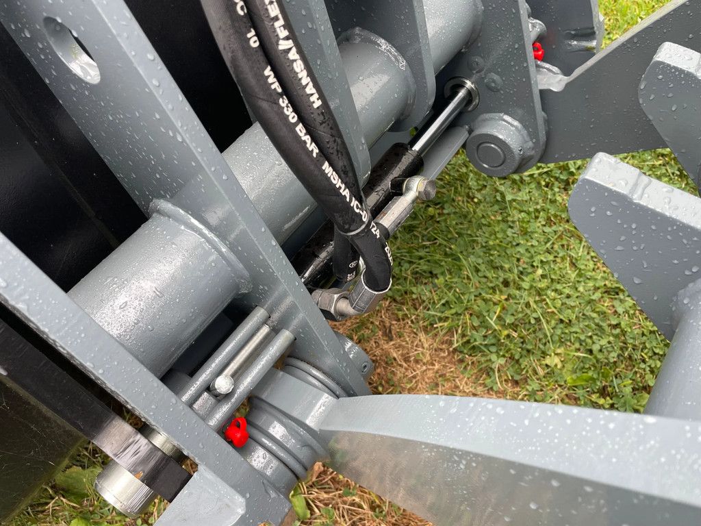 Giant G2500HD Xtra kniklader NIEUW!!