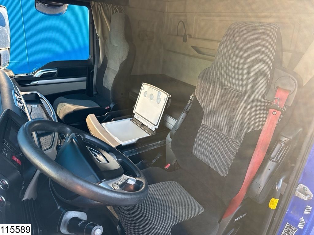 MAN TGX 18 420 EURO 6, ACC