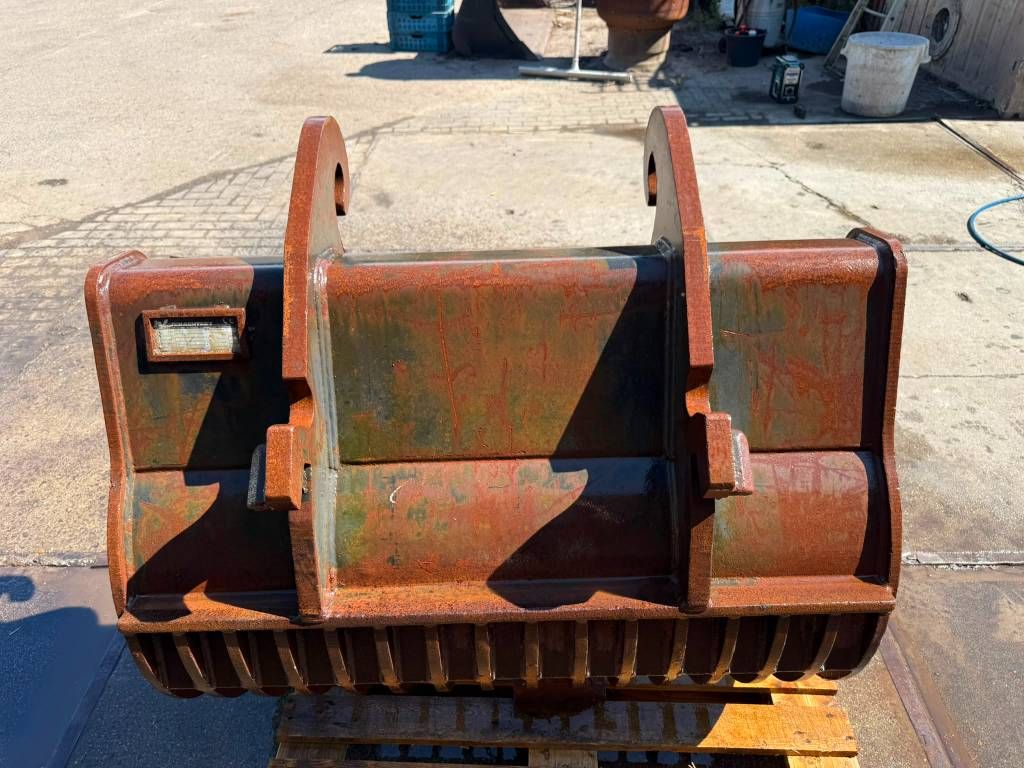 Verachtert Skeleton bucket puinriek gitterlöffel