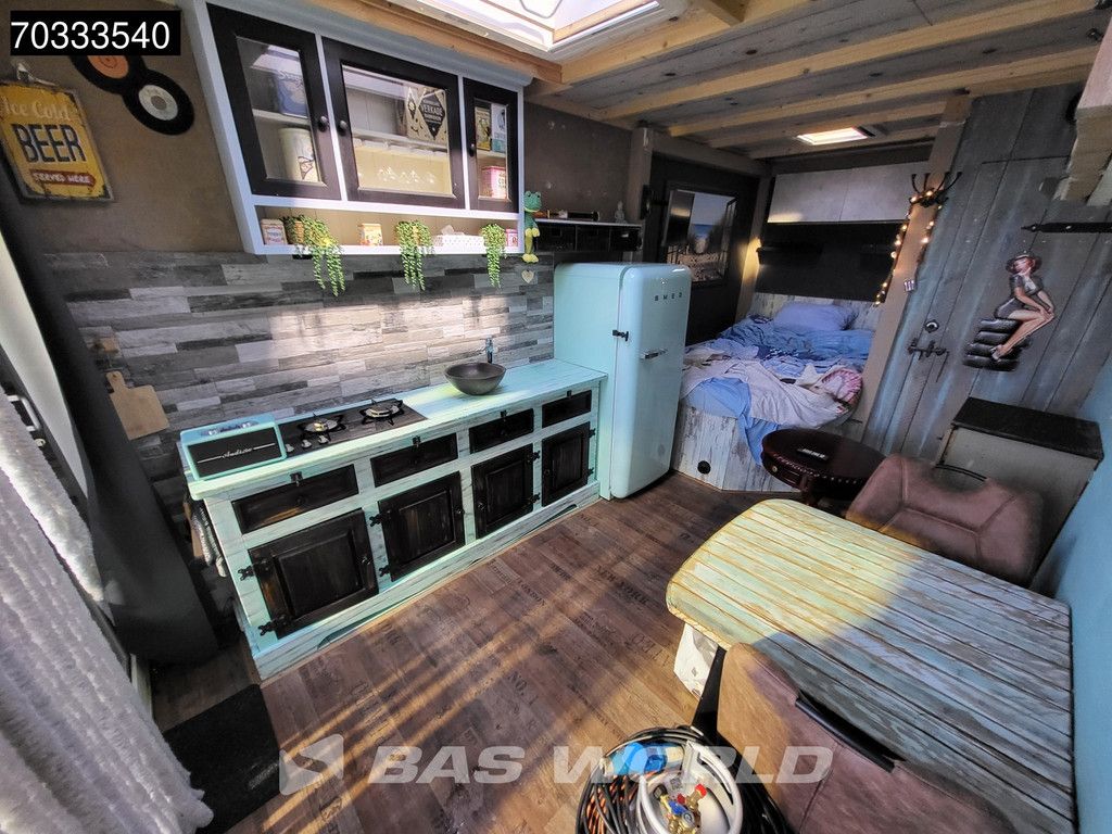 Renault Midlum Midlum 160 4X2 7.5 tons NL Camper truck Living + Bed Tiny House + Veranda Euro 4