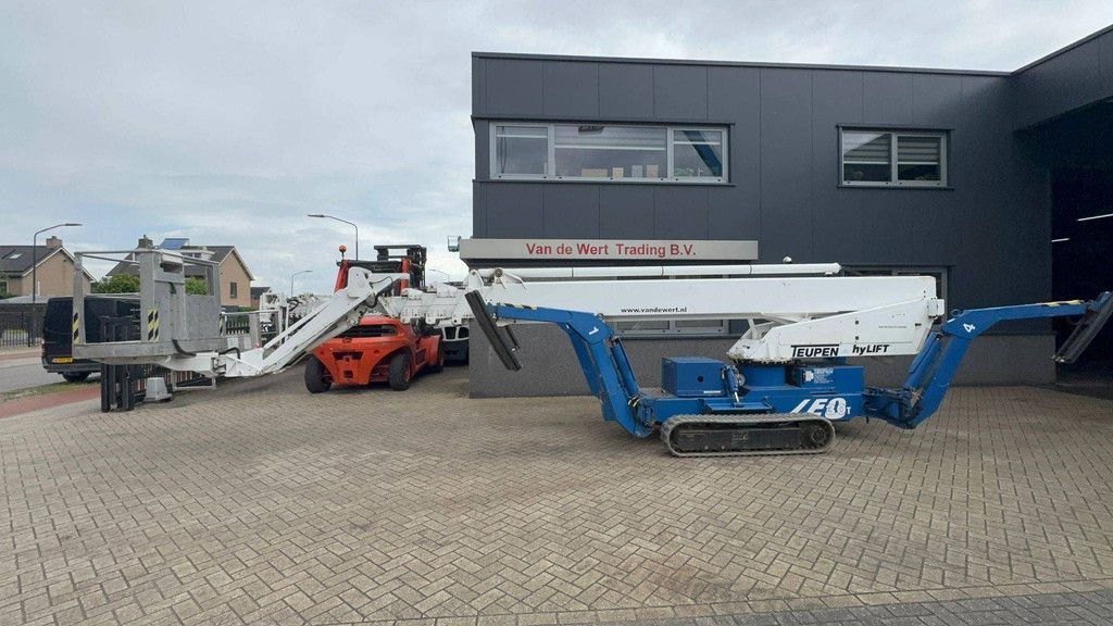 Teupen Leo 30T Diesel-Spinnenarbeitsbühne, 30 m, Baujahr 2007