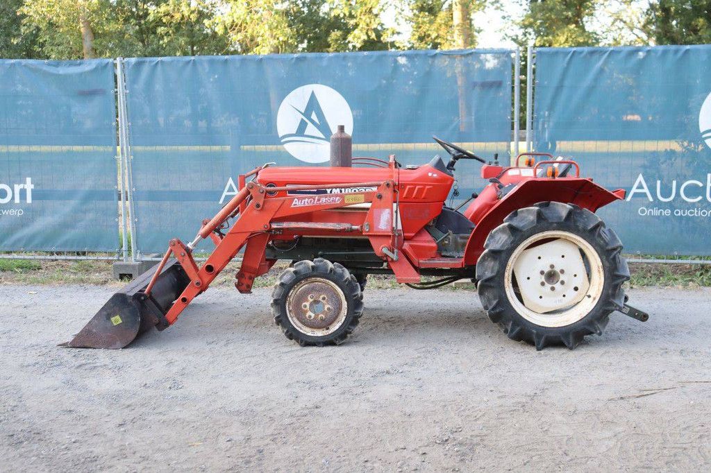 Yanmar YM1802D Mini Tractor Diesel 18hp with front loader