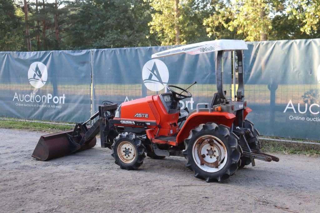Kubota A-155 Diesel Mini Tractor 15.8 hp with front loader