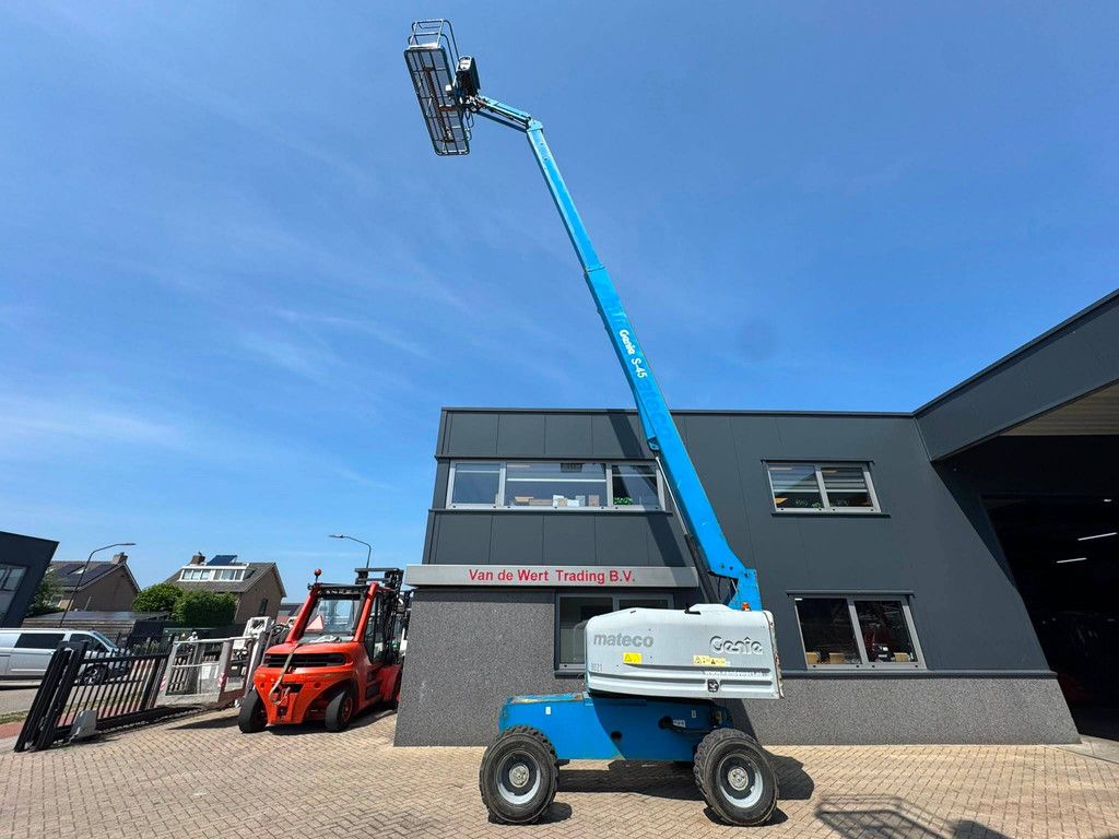 Genie S-45 Diesel Telescopic Boom Lift 15.72m 2014