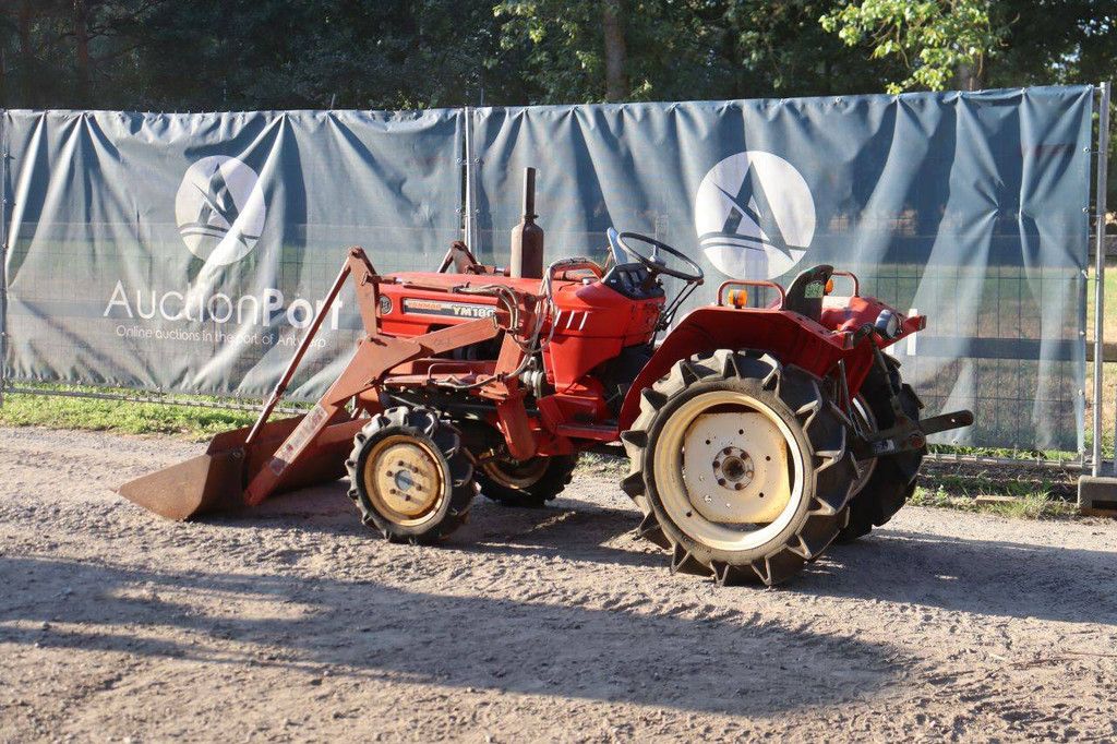 Yanmar YM1802D Mini Tractor Diesel 18hp with front loader