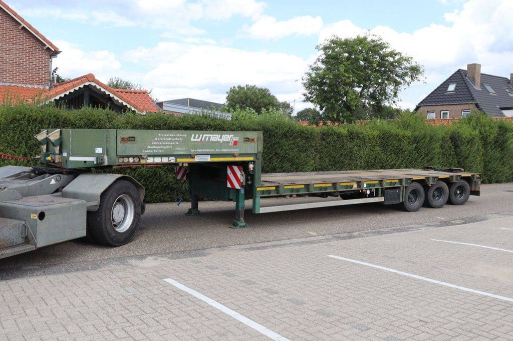 Goldhofer STZ-L3-37/80 50t 2002 Semi-Low Loader