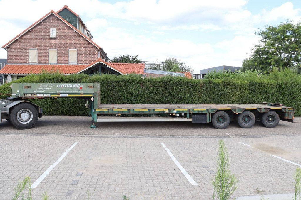Goldhofer STZ-L3-37/80 50t 2002 Semi-Low Loader
