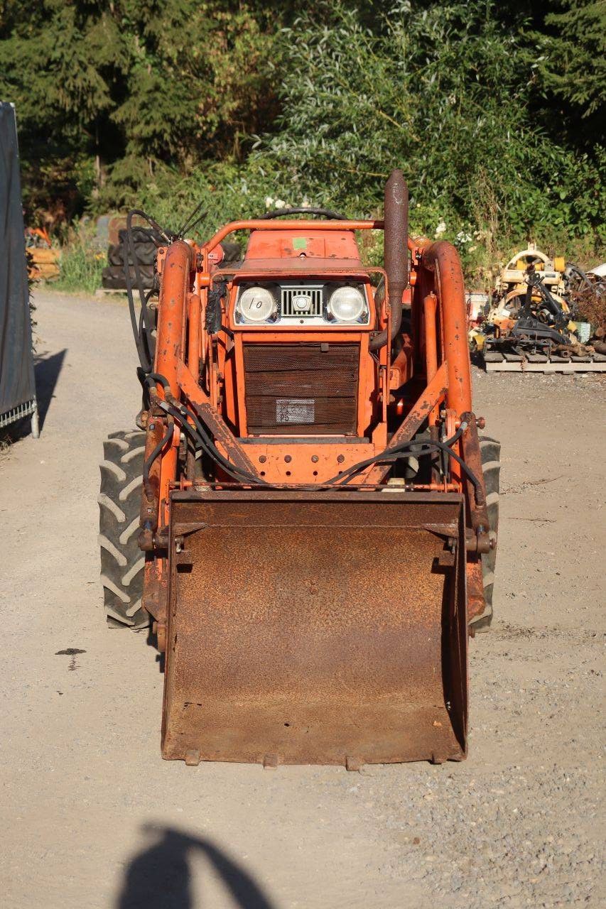 Minitractor Hinomoto E264 Diesel 25pk met voorlader