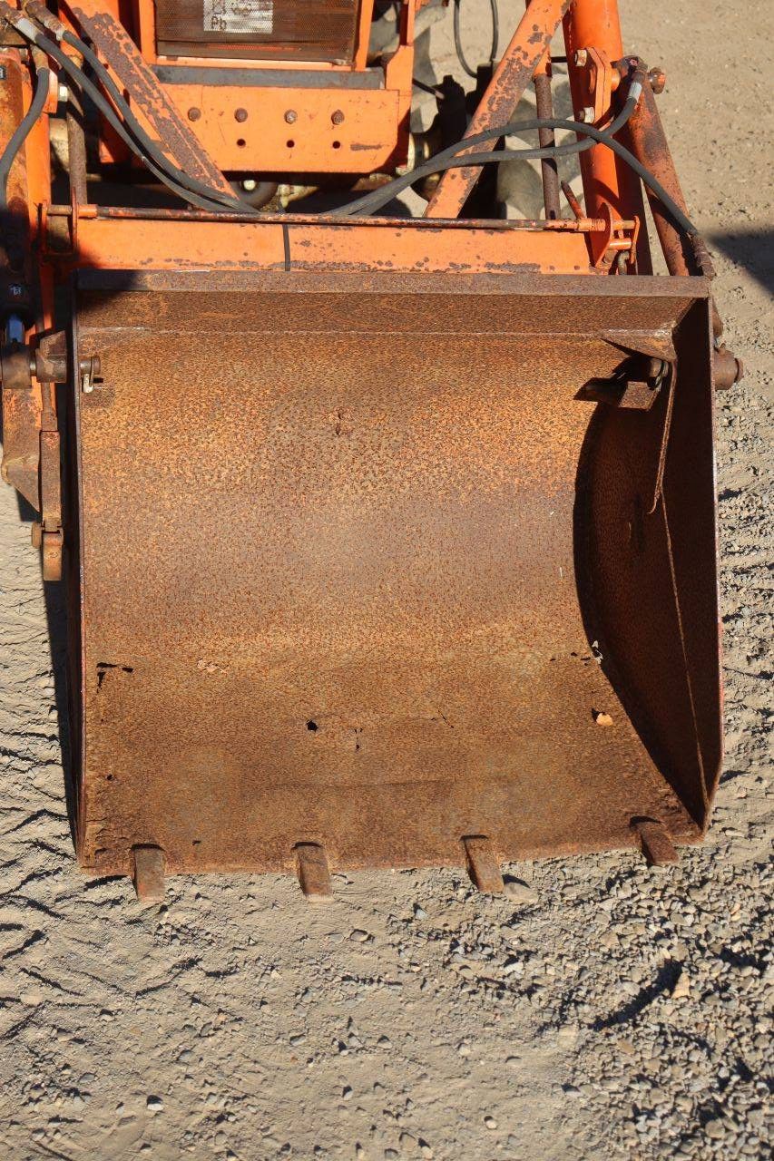 Minitractor Hinomoto E264 Diesel 25pk met voorlader