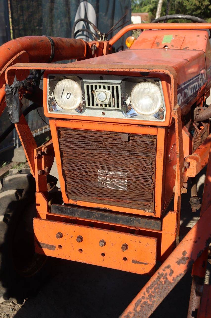 Minitractor Hinomoto E264 Diesel 25pk met voorlader
