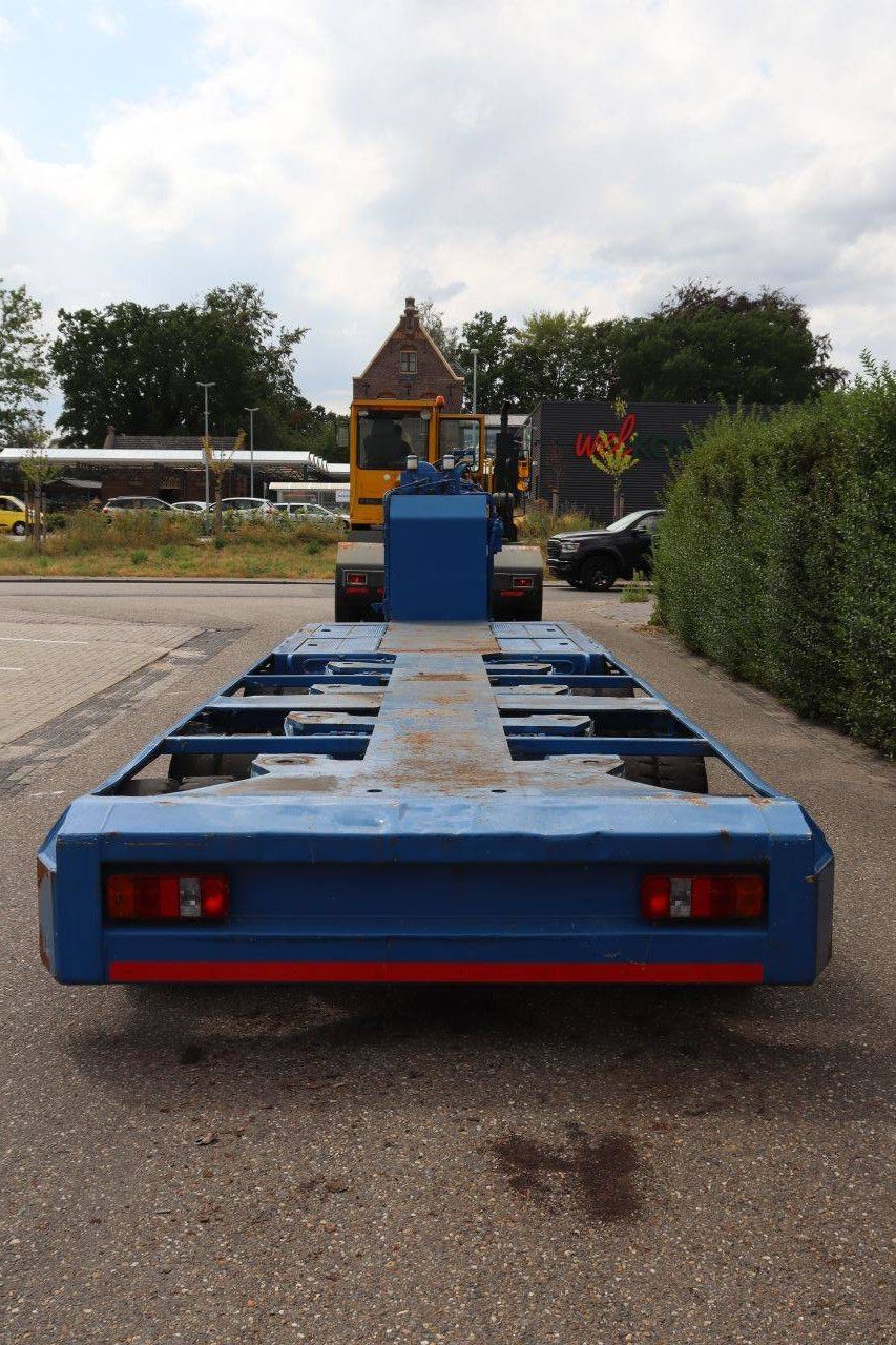 Heavy Duty Terminal Trailer Scheuerle SPE 80.44A 98t