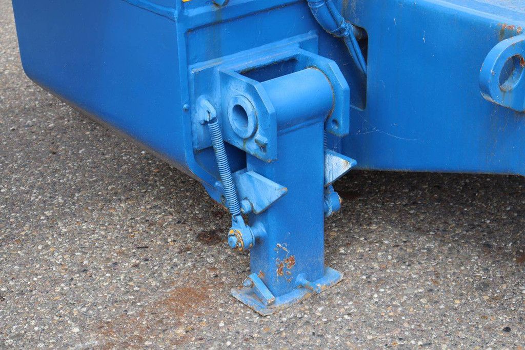 Heavy Duty Terminal Trailer Scheuerle SPE 80.44A 98t