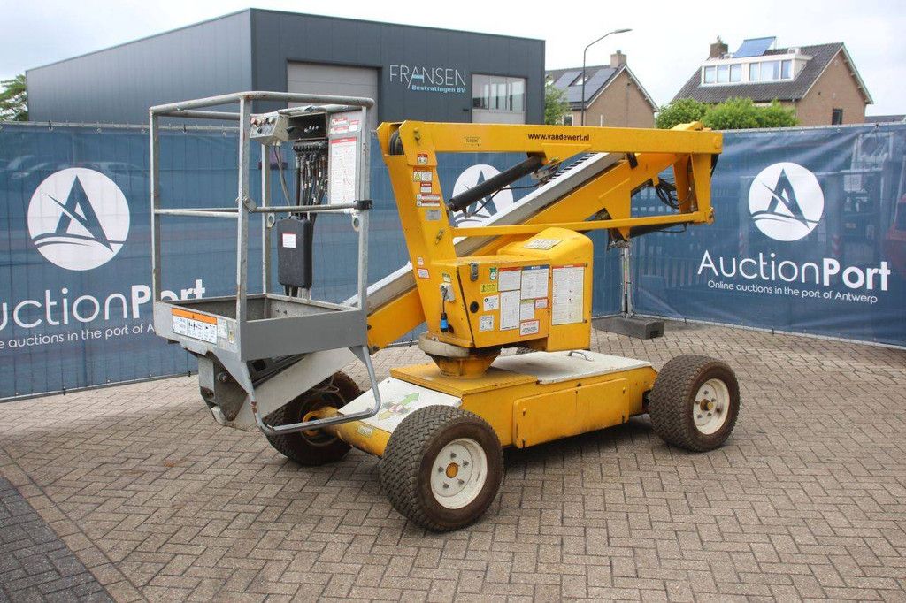 Nifty HR12NE Electric Articulated Boom Lift 200kg 12m 2011