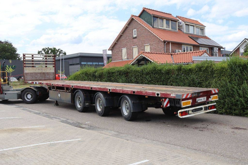 Flatbed Semi-trailer Meusburger MPS-3 38.5t 2010