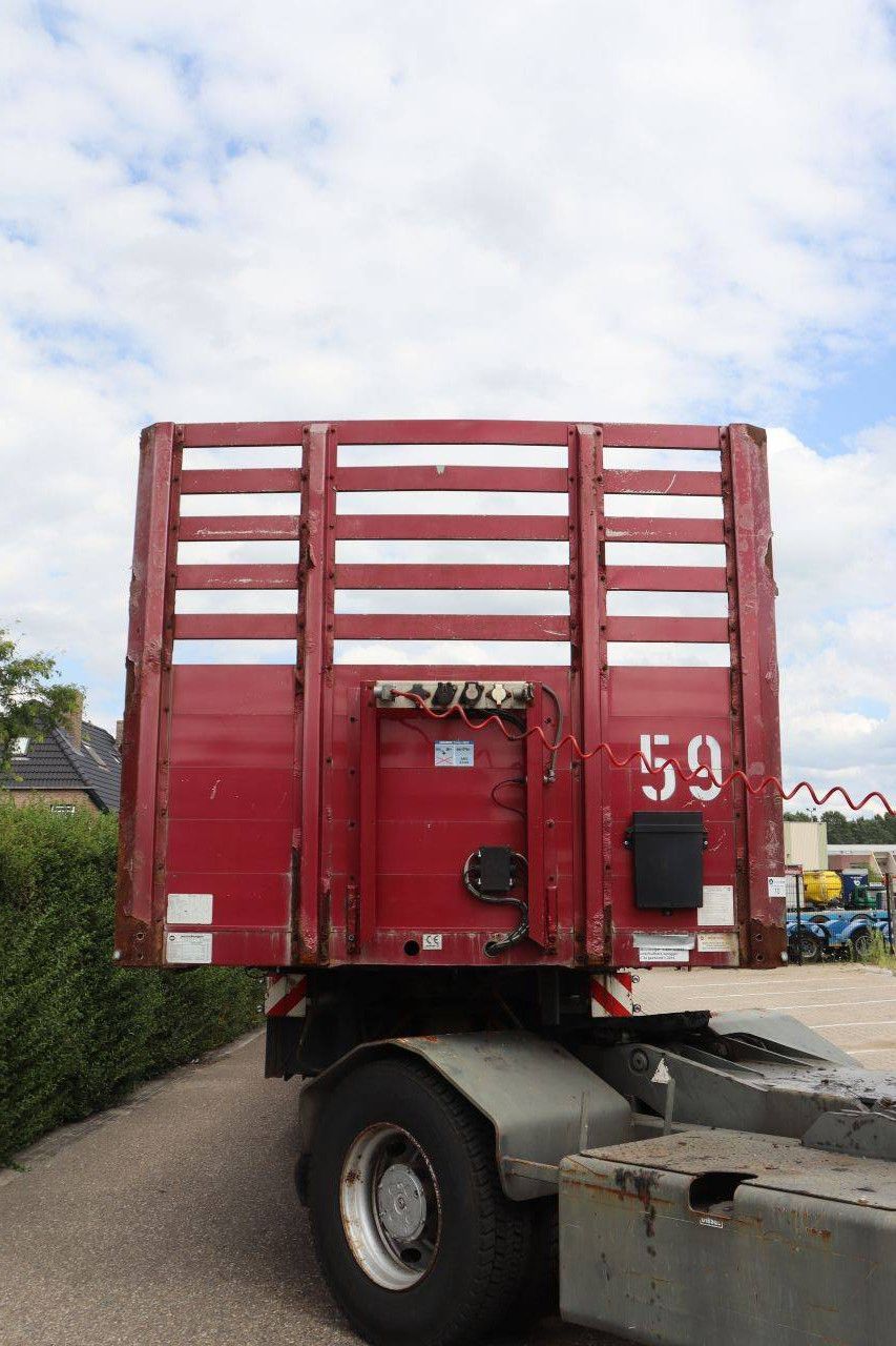 Flatbed Semi-trailer Meusburger MPS-3 38.5t 2010