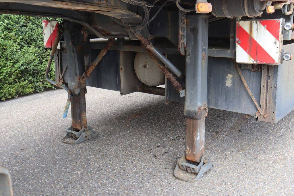 Flatbed Semi-trailer Meusburger MPS-3 38.5t 2010