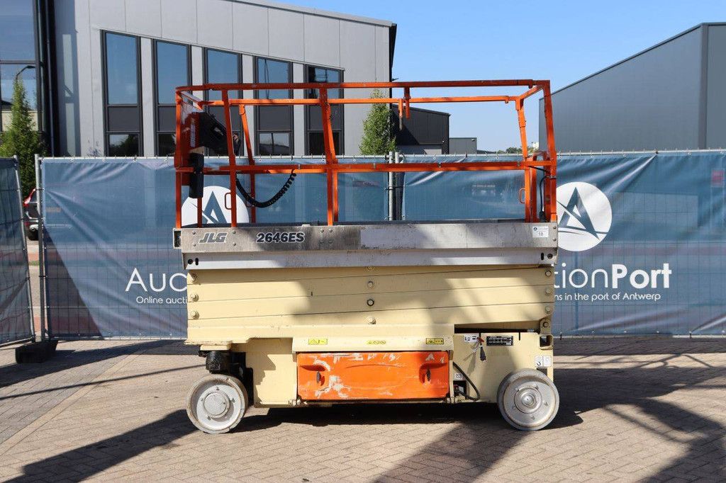 Scissor Lift JLG 2646ES Electric 10m 2006