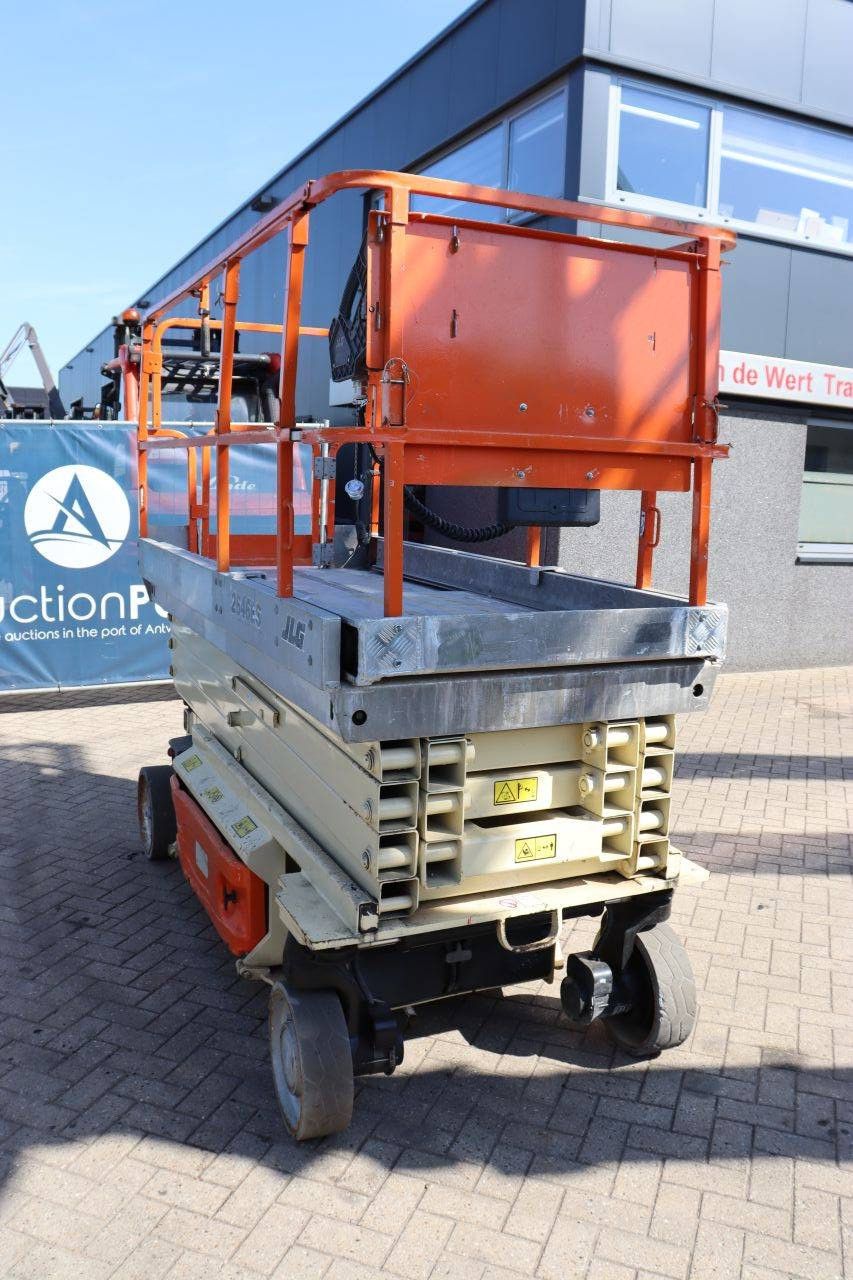 Scissor Lift JLG 2646ES Electric 10m 2006